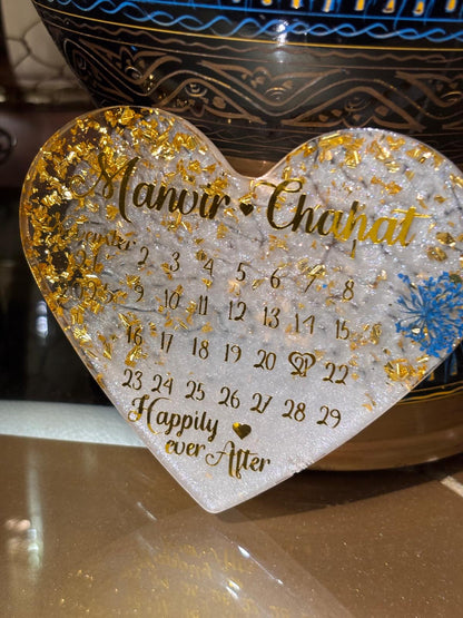 Custom Heart-Shaped Resin Couple Plaque