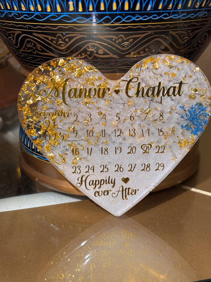 Custom Heart-Shaped Resin Couple Plaque